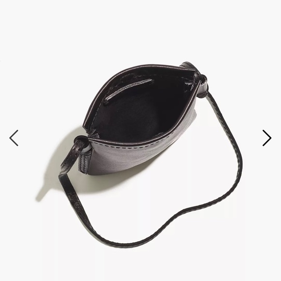 Madewell the smartphone crossbody bag in leather in green color - Picture 7 of 15